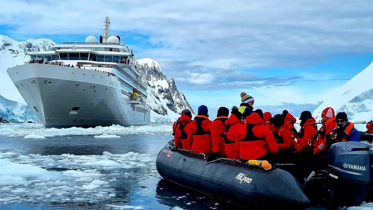 Crucero de expedici&oacute;n a la Ant&aacute;rtida